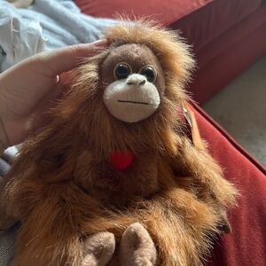 SOLD: Karen’s Heart Orangutan Plush – San Diego Zoo Exclusive